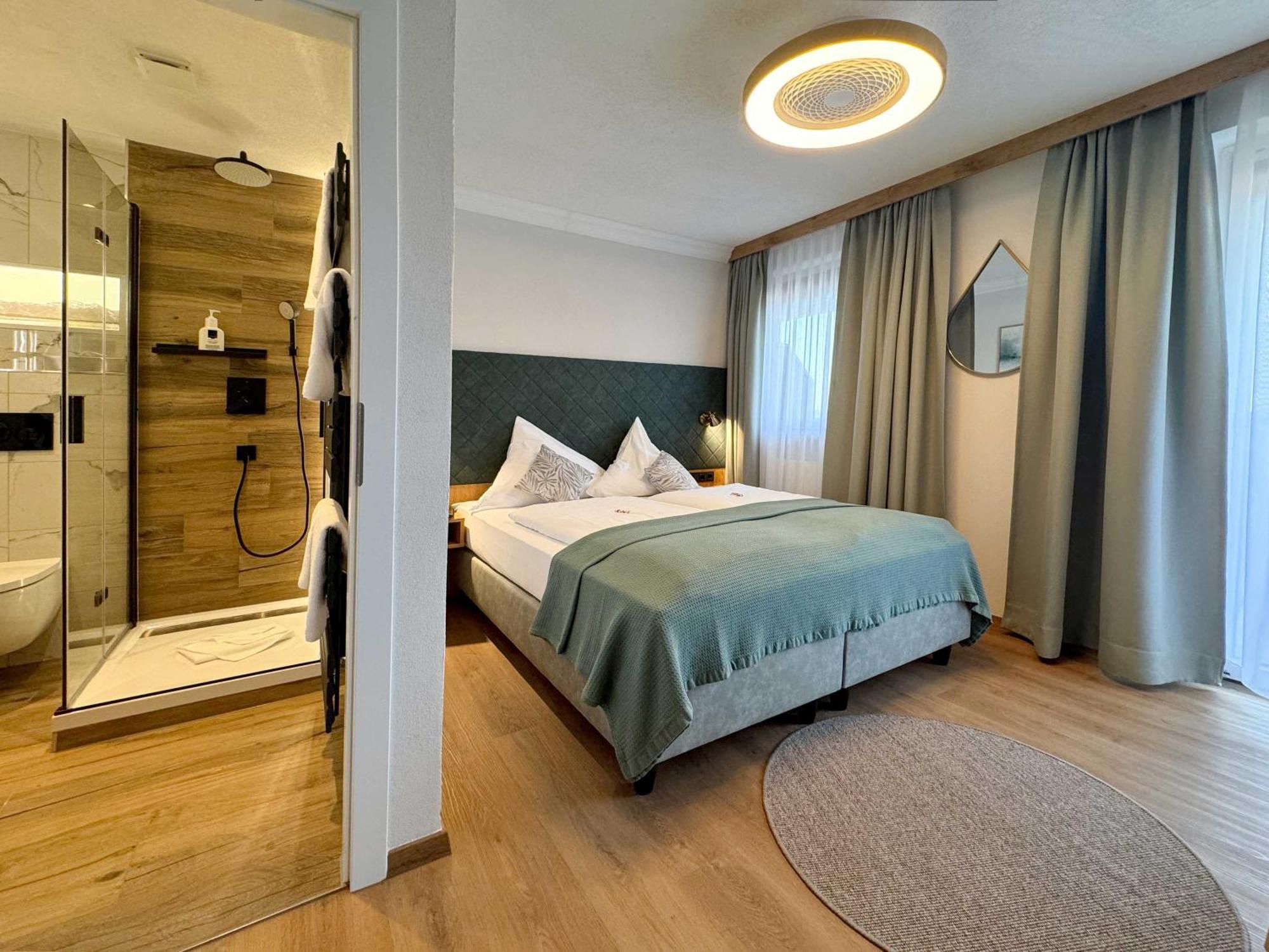 Hotel Schlossblick Chiemsee Prien am Chiemsee Eksteriør bilde